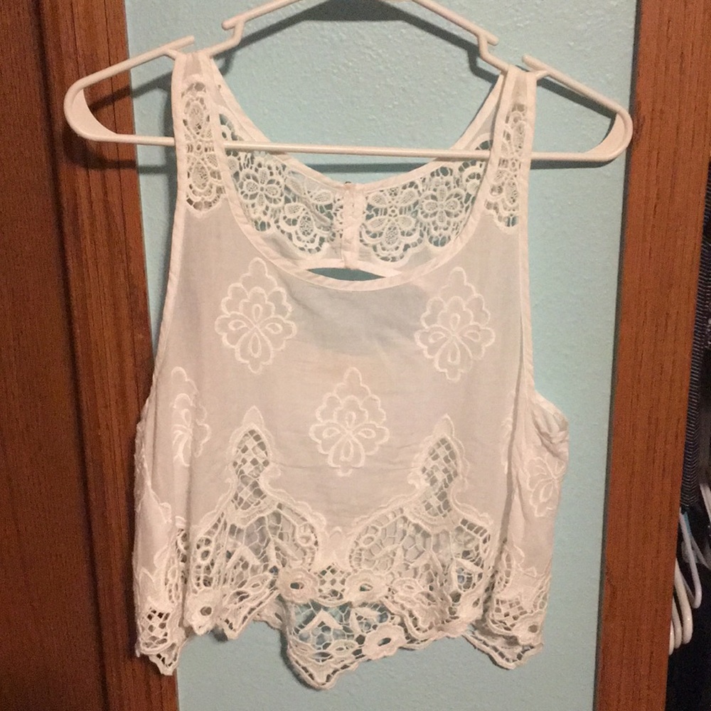 Crop top